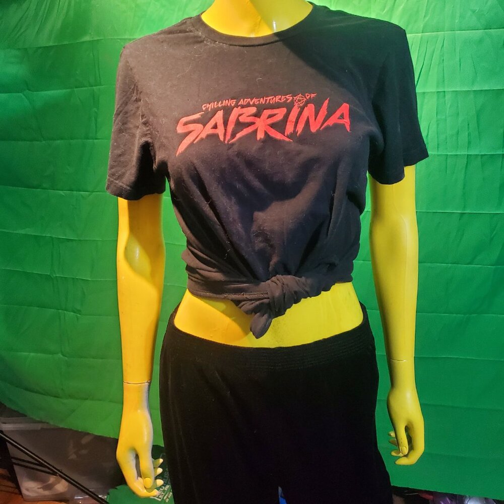 Small women tee t-shirt netflix sabrina witch graphic official short sleeves